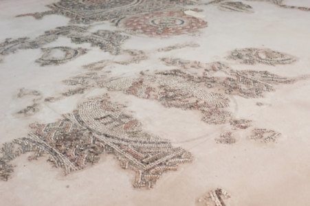 Détail de la mosaïque de la synagogue de Bova Marina © Turismo Reggio Calabria