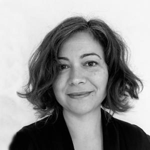 La photo montre Erika Zerwes