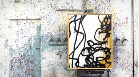 T1989-L36 dans l’atelier de Hans Hartung, Antibes © Fondation Hartung-Bergman, 2016