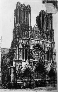 Carte postale de la cathédrale de Reims avant 1914
